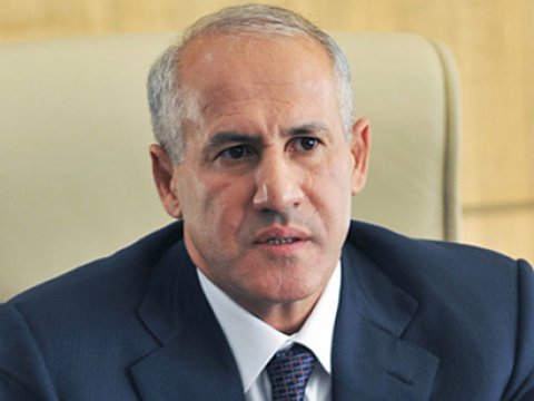 Füzuli Ələkbərovun dövlətə külli miqdarda borcu var