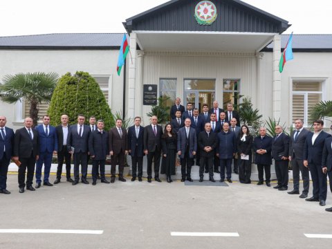 Zaur Mikayılov Lənkəranda yeni inzibati bina ilə tanış oldu - FOTO