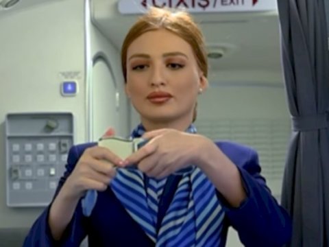 Aydan 1 ildən sonra işinə qayıtdı - VİDEO