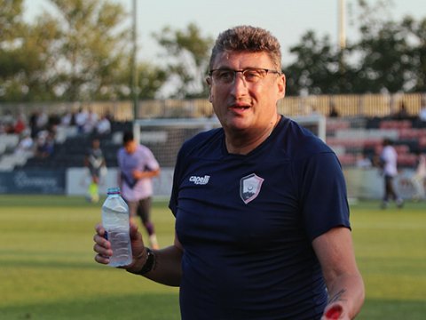 AFFA söyüş söyən baş məşqçini cəzalandırdı