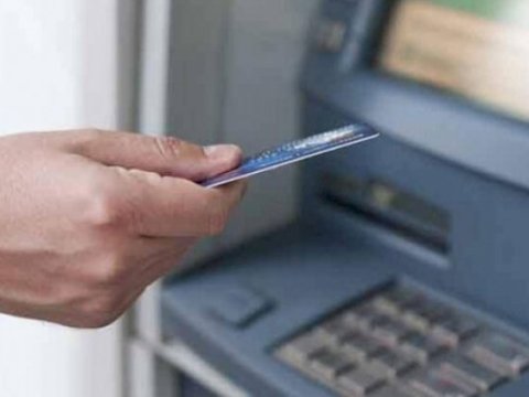 Bu universitetin əməkdaşlarına "13-cü maaş" verildi