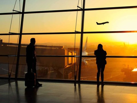 ABŞ-də 5 min uçuş TƏXİRƏ SALINDI