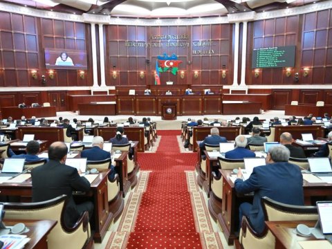 Milli Məclisdə kadr və struktur dəyişikliyi