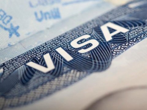 Azərbaycanla Oman bəzi şəxsləri vizadan&nbsp;azad etdi