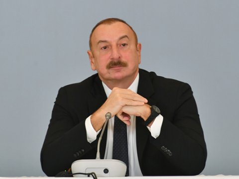 Onların arxasında Azərbaycan dövləti dayanıb