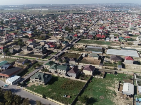 Sənədsiz evlərlə bağlı problem kökündən həll edilə bilər