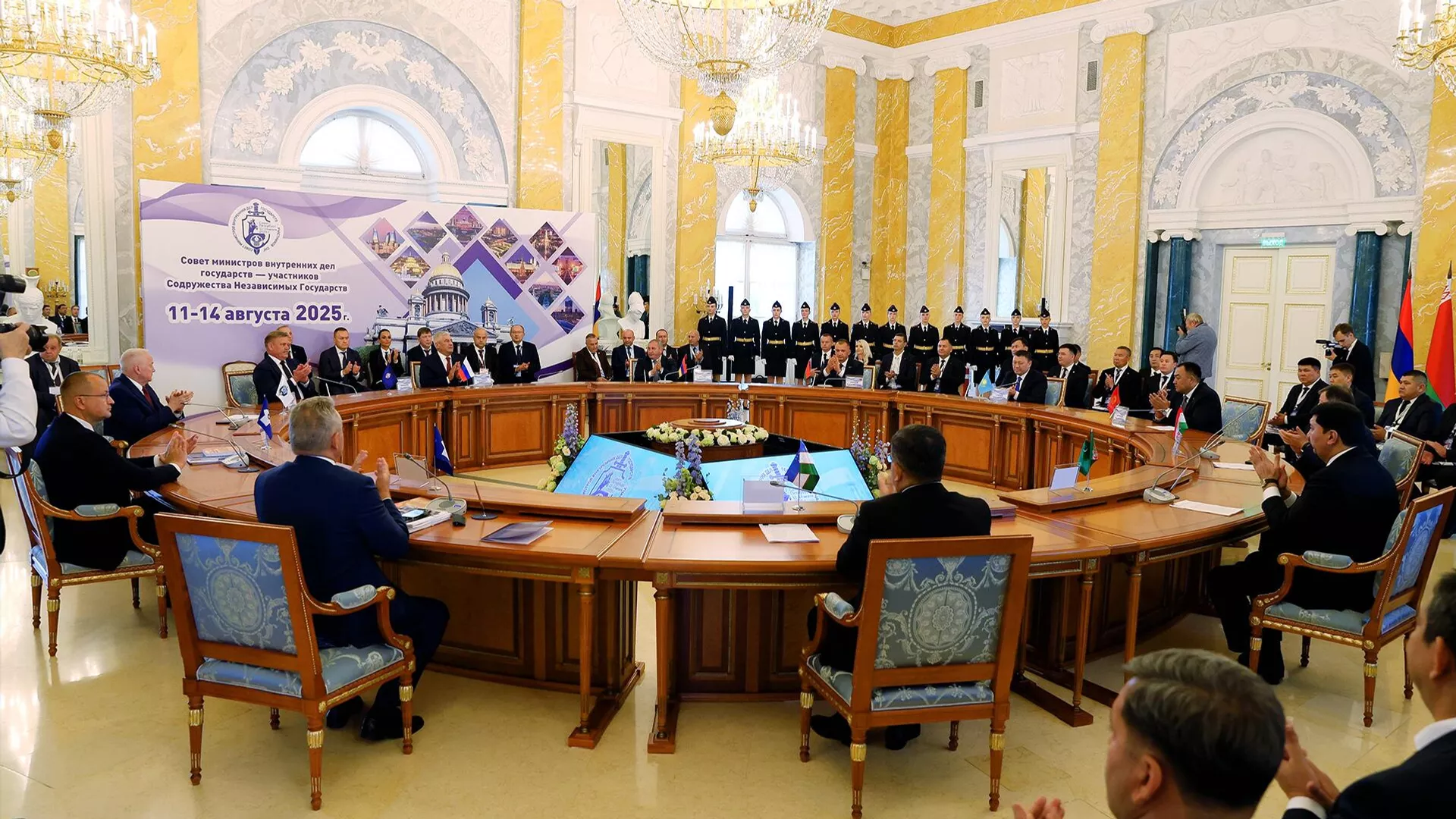 MDB-nin daxili işlər nazirləri Düşənbədə toplaşacaqlar