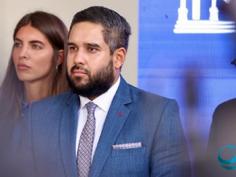 Maduronun oğlu atasının həbsinə etiraz etdi