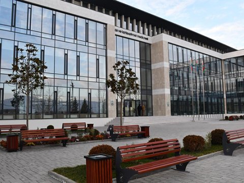 Qarabağ Universitetinin ilk uğuru&nbsp;- FOTO