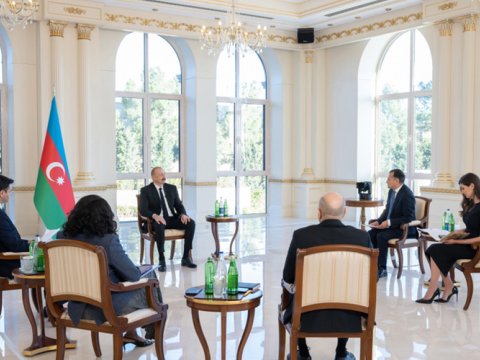 Prezidentin milli varlıq düsturu: Dil dövlətçiliyin mənəvi sərhədidir