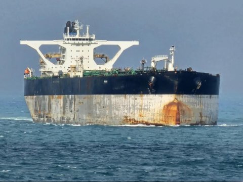 ABŞ&nbsp;Venesuelaya bağlı&nbsp;2 neft tankerini ələ keçirdi