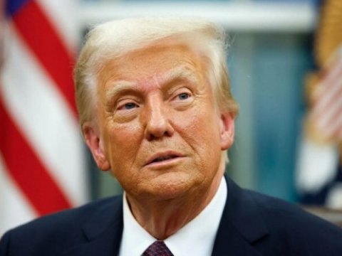 Tramp Veneuselaya səfər edəcək, amma...