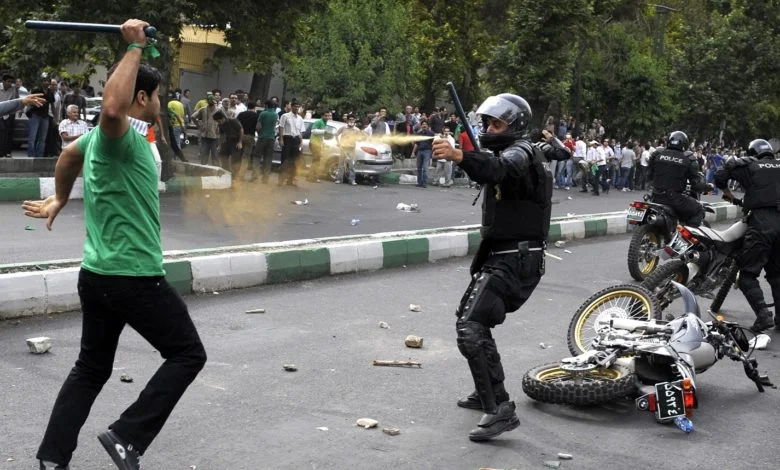 İrandakı aksiyada prokuror və bir neçə zabit öldürülüb
