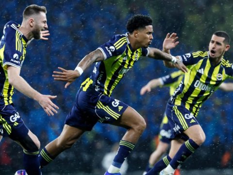 "Fənərbağça" "Qalatasaray"ı məğlub etdi - Türkiyə Superkubokunun qalibi oldu