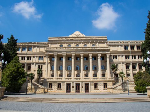 Texniki Universitet&nbsp;1.7 milyonluq kompüter alır