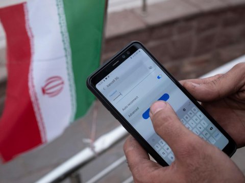 İranda 60 saatdan çoxdur internet yoxdur