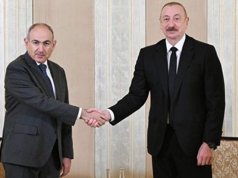 Unresolved on the path to peace 4&nbsp;ISSUE