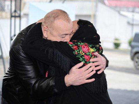 Dövlət babanın ƏLİ