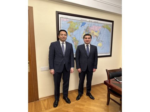 Hikmət Hacıyev Qazaxıstan səfiri ilə görüşdü - FOTO