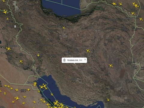 İran hava məkanını açdı