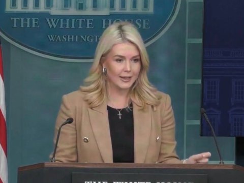 İranda planlaşdırılan 800 edam dayandırıldı