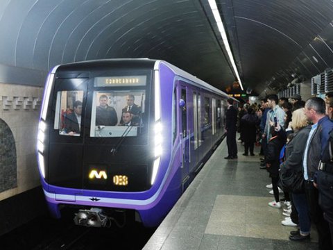 Bakı metrosunda insident - Sərnişin öldü