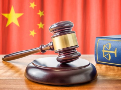 Çində 1 milyon məmur cəzalandırılıb