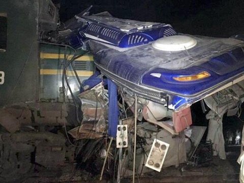 Pakistanda dəhşətli qəzalar: 24 ölü, 45 yaralı