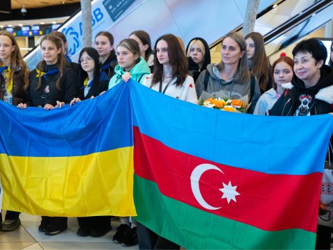 Ukraynadan Azərbaycana 132 uşaq gətirilib