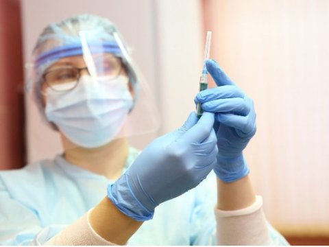 Tibb işçilərinin maaşlarına əlavələrin müddəti uzadıldı