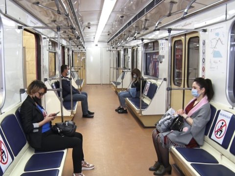 Metrodan istifadə edənlərin sayı AZALIB