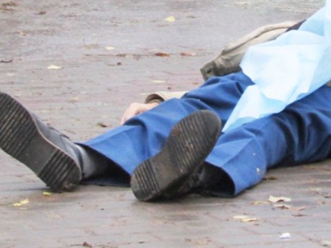 "NİVA" ilə 40 yaşlı kişini vurub öldürüb