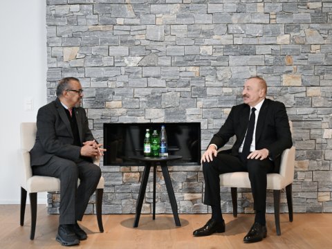 İlham Əliyev Qebreyesus ilə görüşdü