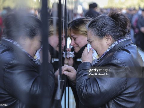 AXC-nin məsuliyyətsizliyi və tarixi ikiüzlülük