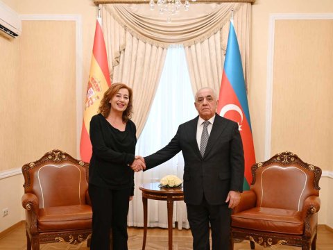 Baş nazir İspaniya&nbsp;Konqresinin sədri ilə görüşdü