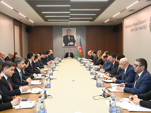 Ceyhun Bayramov kollegiya iclası keçirdi