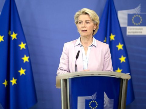 Leyen Zelenskidən inciyib