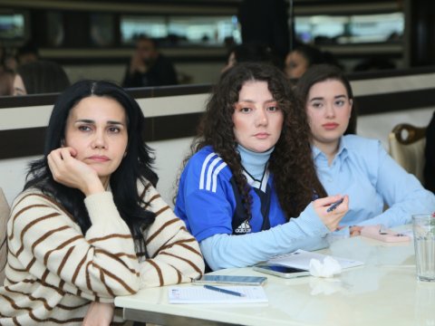 Jurnalistlərə mediada Azərbaycan dili&nbsp;ilə bağlı təlimlər keçirilib