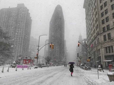 1 milyon insan elektriksiz kaldı - 11 kişi öldü