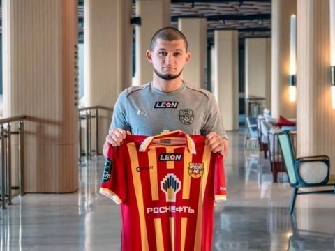 Azərbaycanlı futbolçu üçün 400 min avro ödədilər