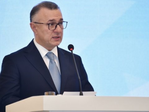 Nazirlikdə kadr dəyişkiliyi: direktoru yenisi əvəz etdi