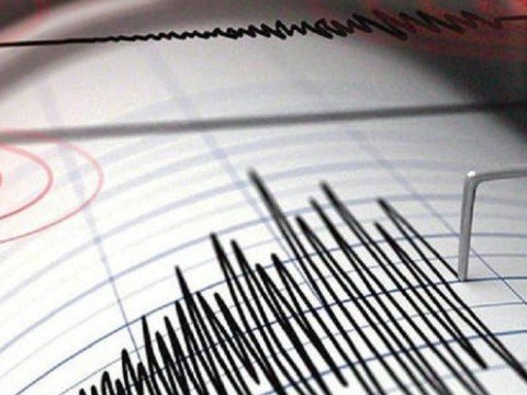 Filippində güclü zəlzələ