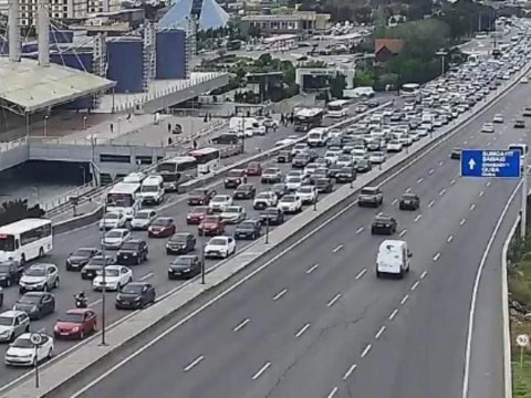 5 istiqamətdə TIXAC var