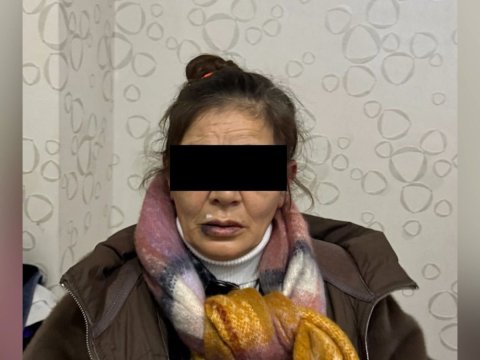 &nbsp;Qadın mənzildən 38 min manatlıq qızıl oğurladı