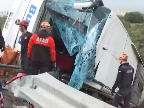Antalyada sərnişin avtobusu&nbsp;aşdı - 8 ölü, 26&nbsp;yaralı