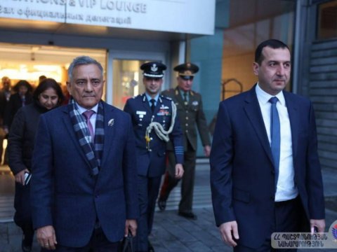 Hindistan generalı Ermənistanda