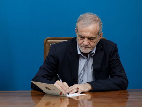 Pezeşkian göstəriş verdi: İran-ABŞ danışıqları BAŞLAYIR