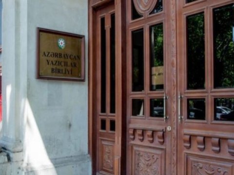 30-a qədər yazıçı AYB-dən xaric edilib