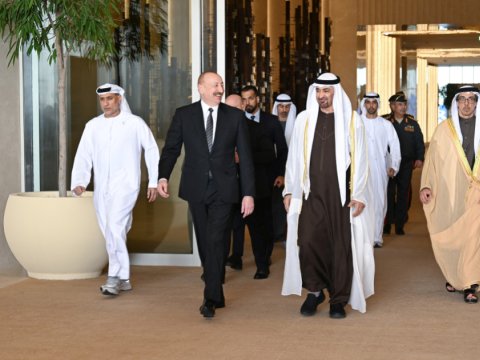 İlham Əliyevin BƏƏ səfəri: strateji tərəfdaşlıqdan regional sülhə