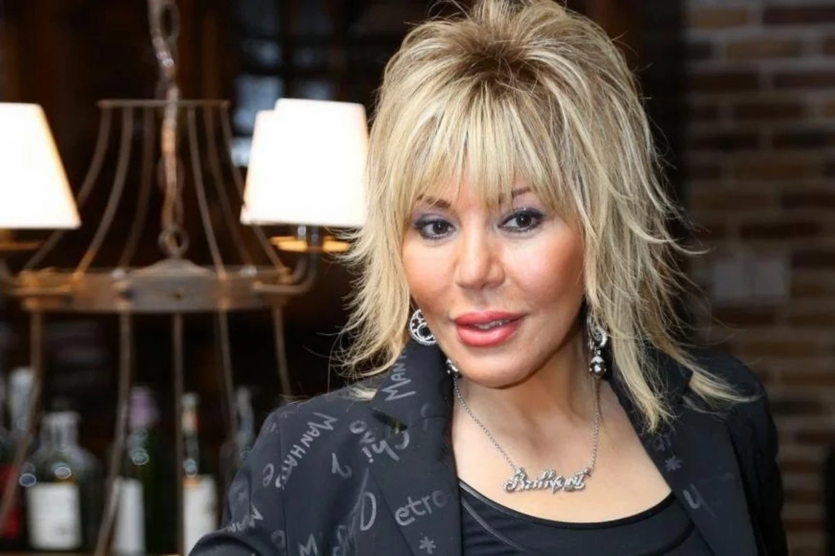 Brilliant Dadaşovadan oğurluq etdilər&nbsp;